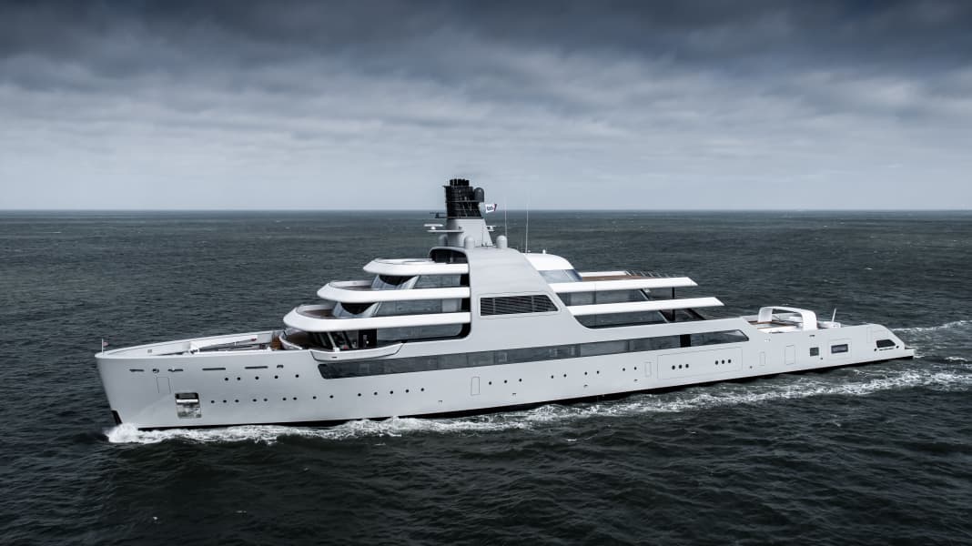 Lloyd lieferte „Solaris“ ab