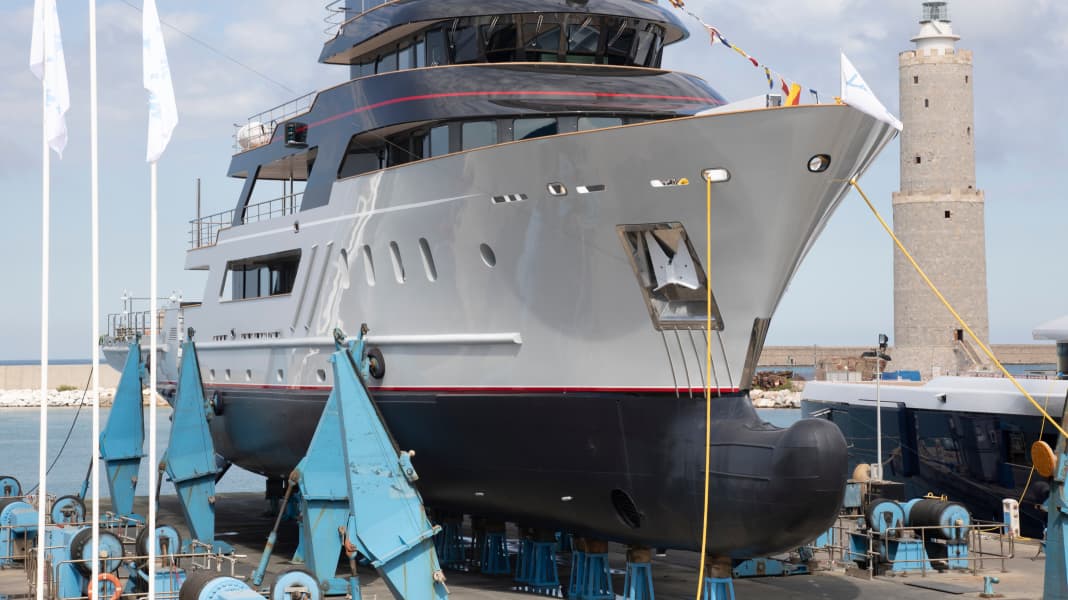 51 metre explorer for Loro Piana