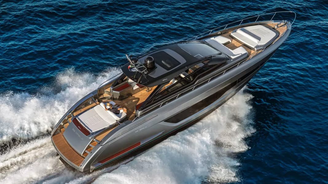 An Bord: Riva 68 Diable