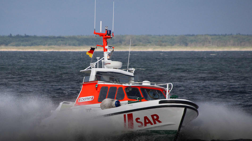 Seenot: Schlauchbootfahrer fällt über Bord und stirbt nach Bergung