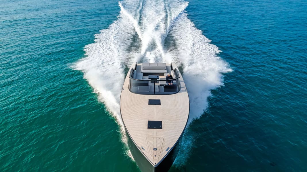 Premiere VanDutch 56: Security at the touch of a button