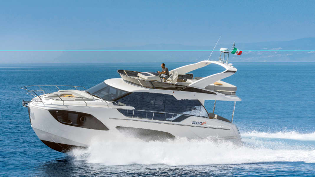 Test: Flybridge-Motoryacht - Absolute 47 Fly