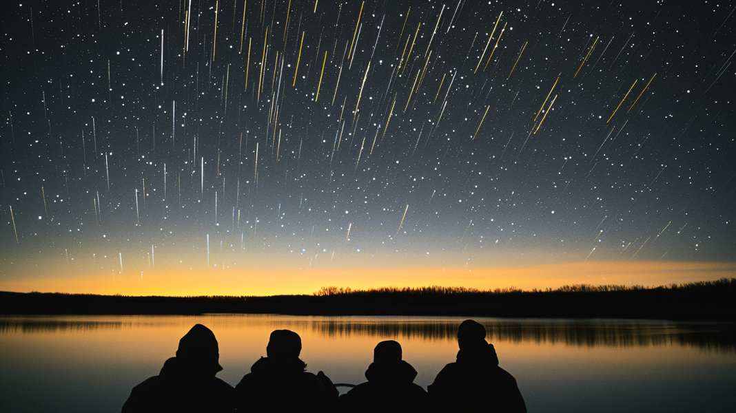 Shooting stars: Now the Perseids are flashing again