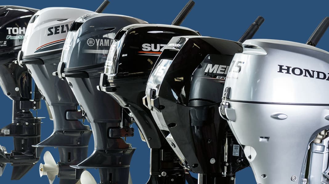 Motor test - 15 hp outboard motor in the test
