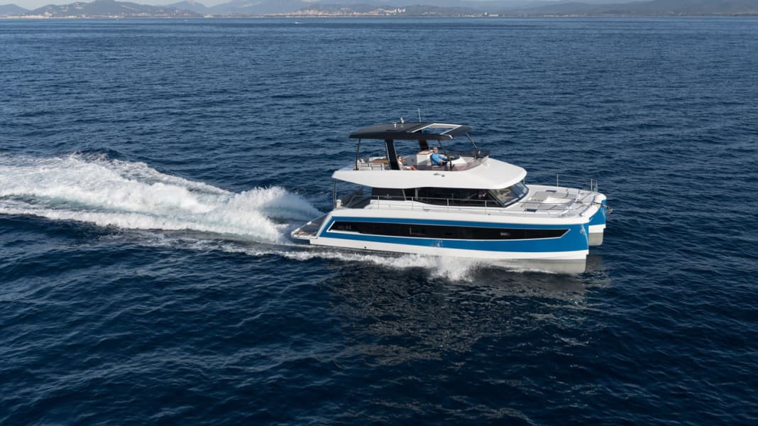 Test: Fountaine Pajot MY 44 - Doppelt fährt schneller