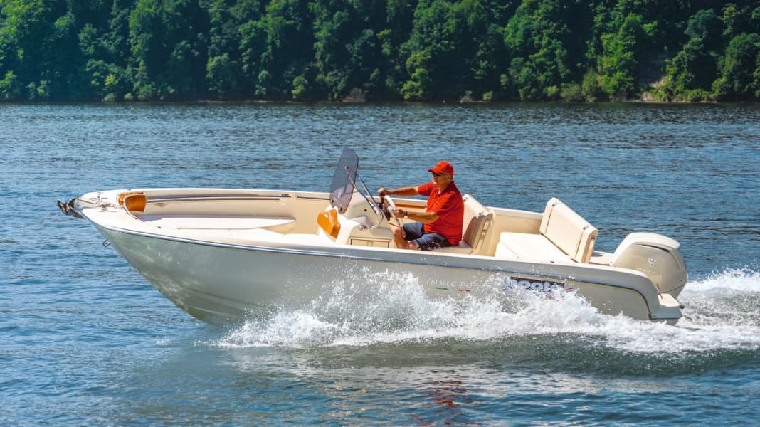 Test: Invictus 190 FX - Ton in Ton