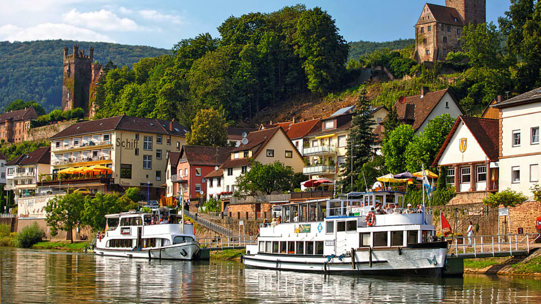 New charter yacht on the Neckar