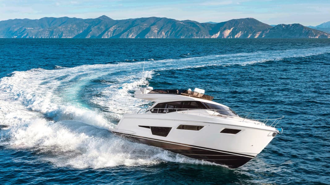 Test: Motoryacht - Ferretti 500