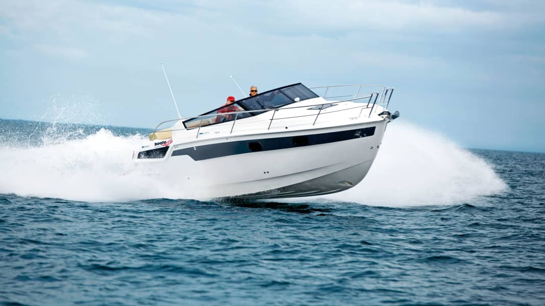Test: Bavaria Sport 300 - Proven in a new look