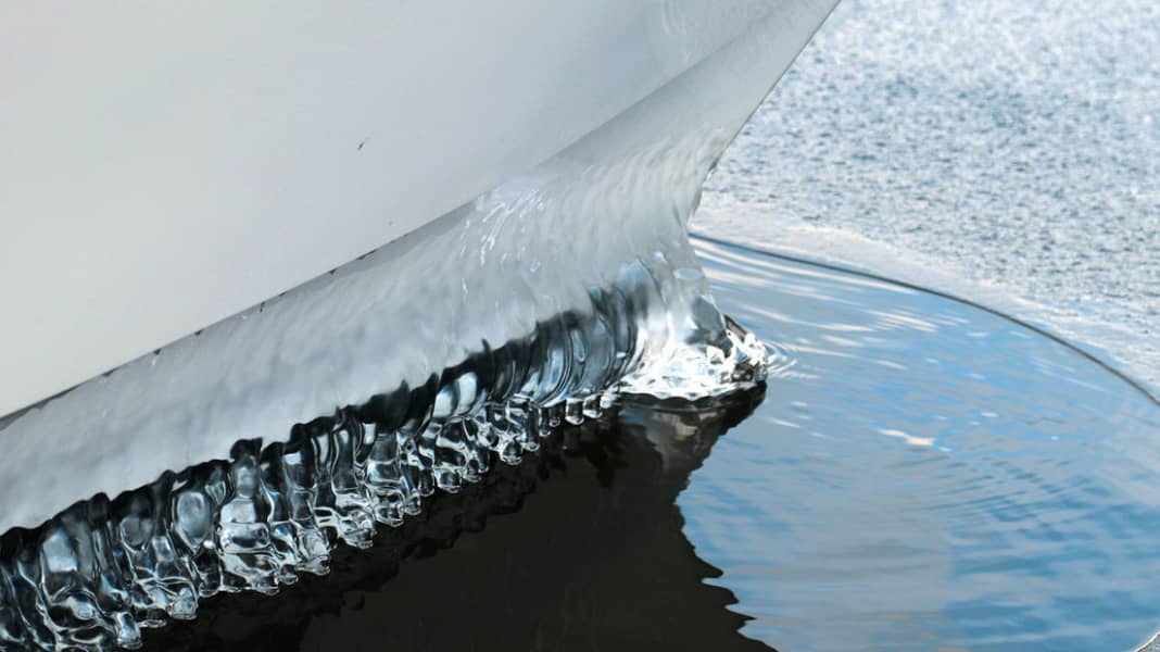 Wintering in the water: Part 1 - Ice-free mooring
