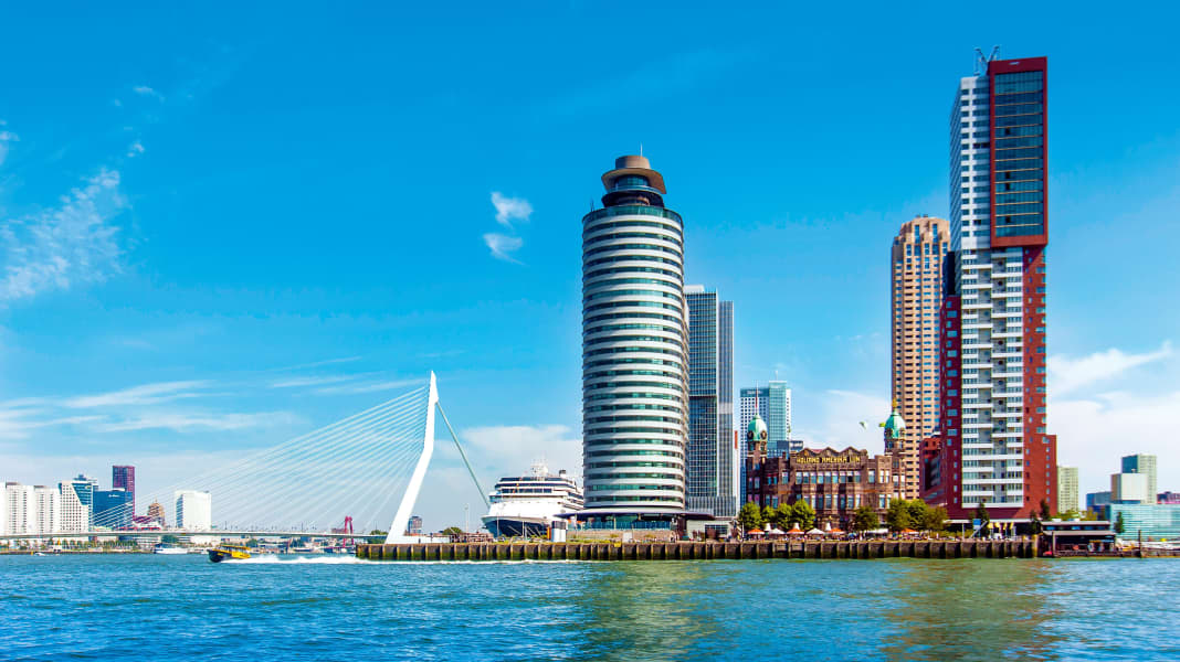 Revier: Rotterdam / Niederlande - Wolkenkratzer an der Maas