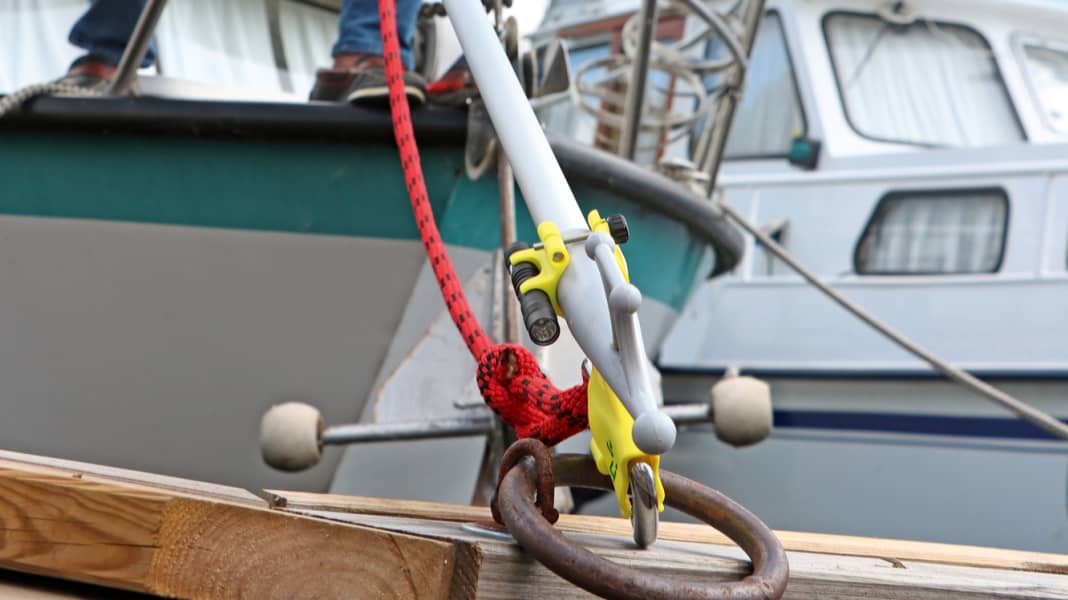 Accessory test: Boat hooks - lines tight without effort