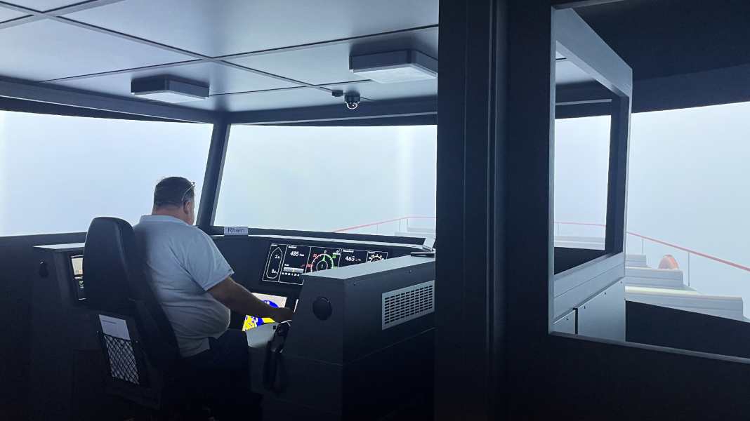 Radar: Neuer Prüfungssimulator für Berufs- und auch für Yachtskipper