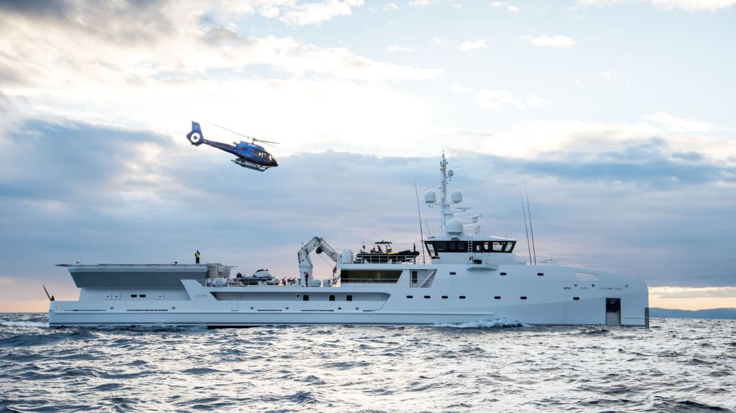 69 metre heliport with diving centre