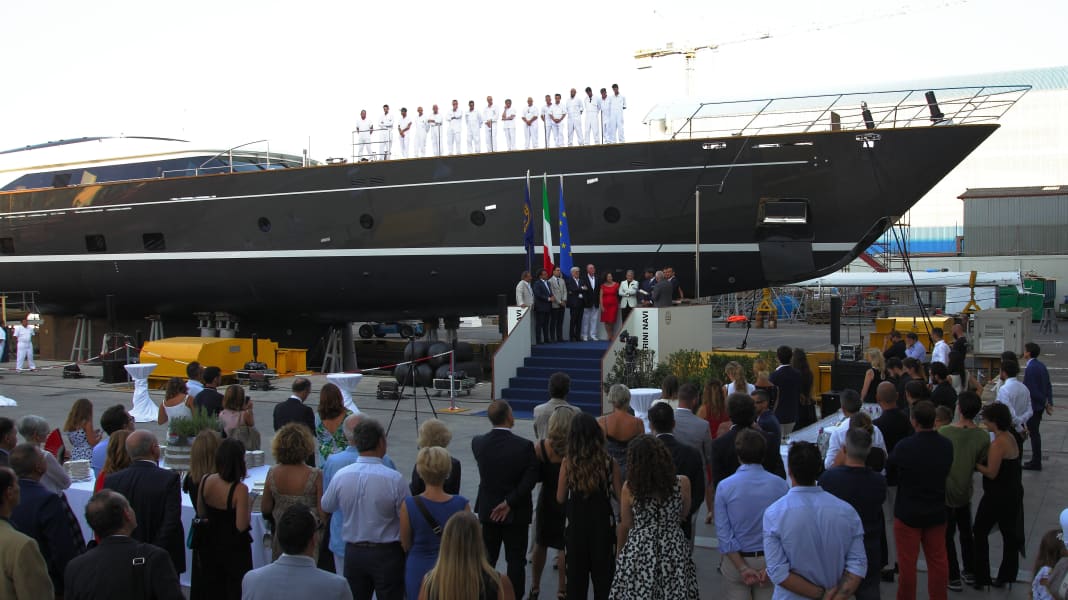 Perini Navi launchte 60-Meter-„Seven"