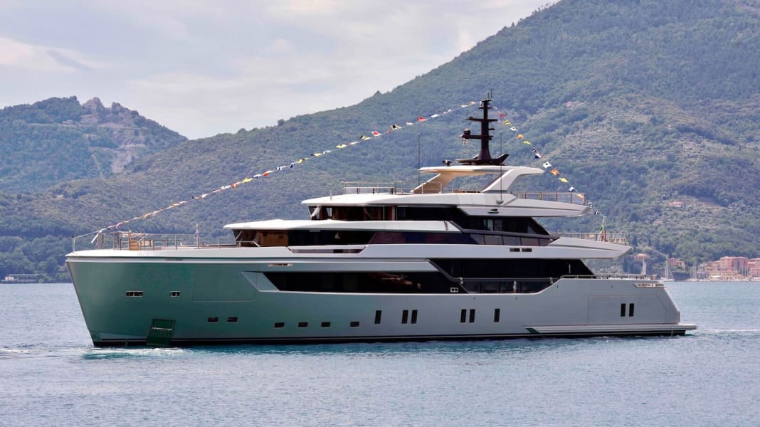 Sanlorenzo watered first 44Alloy