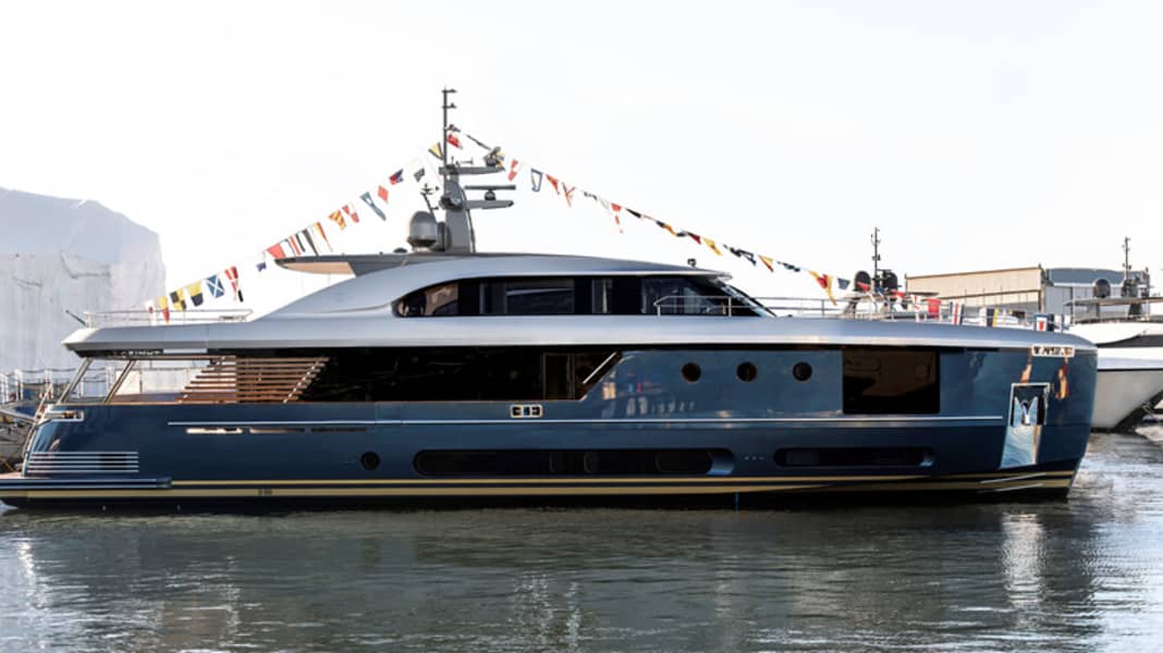 Azimut zeigte Magellano 30 Metri