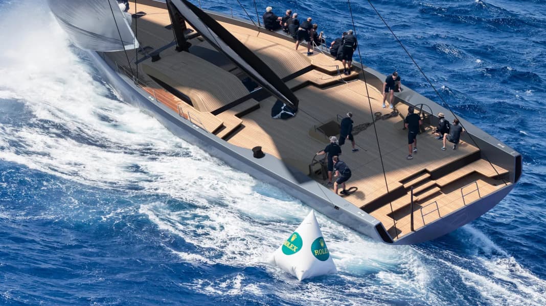 Wally costruisce un nuovo 110 piedi