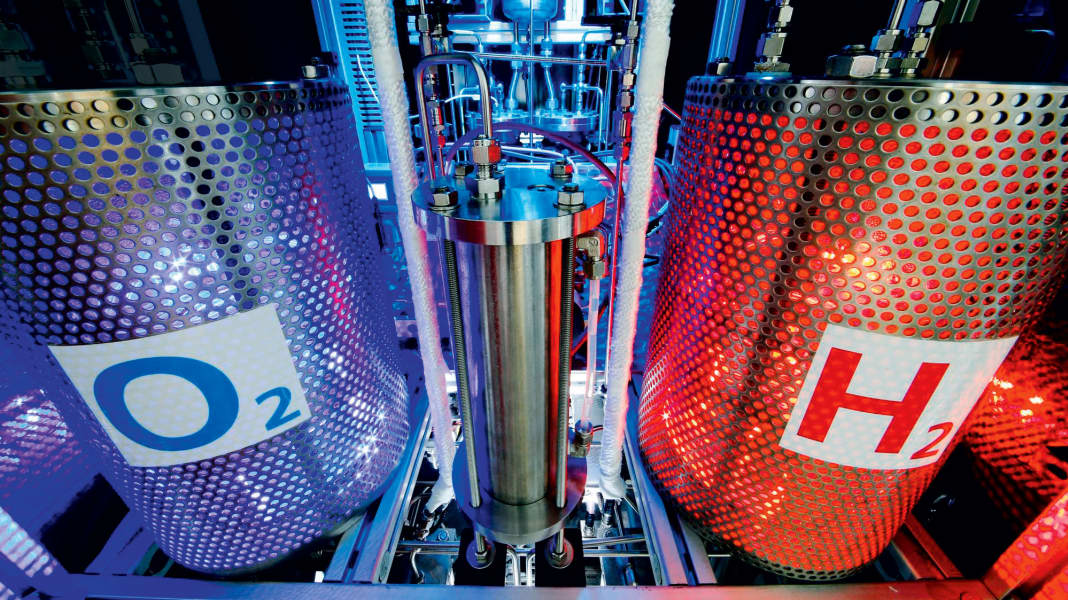 Technology: New reaction spaces - propulsion with hydrogen or methanol