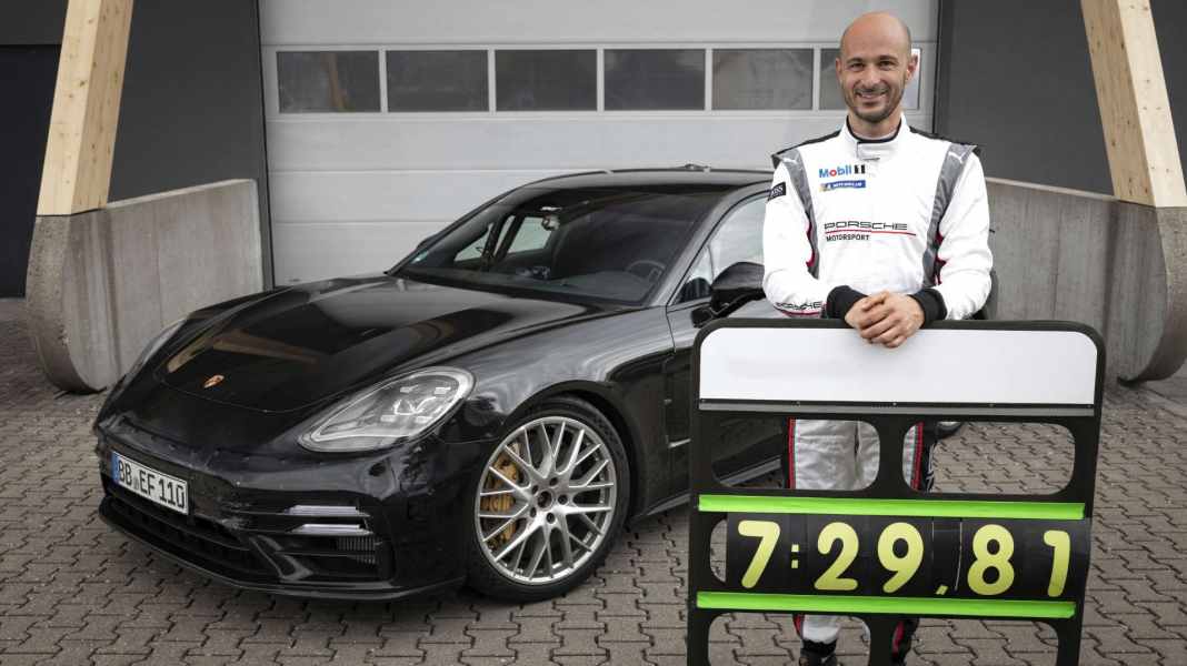 Neuer Panamera erzielt Bestzeit auf der Nürburgring-Nordschleife: Oberklassen-Rekord