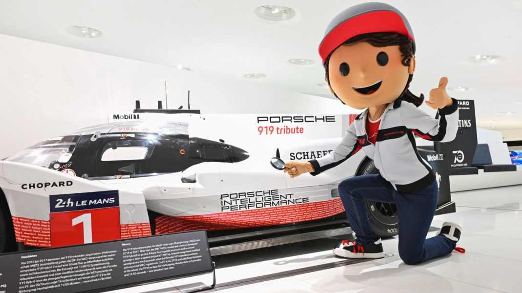 Fünf Wochen Sommerferienprogramm im Porsche Museum