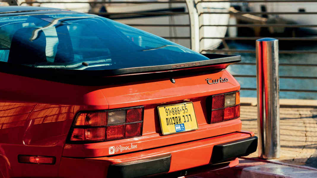 Israel: Porsche unter Palmen