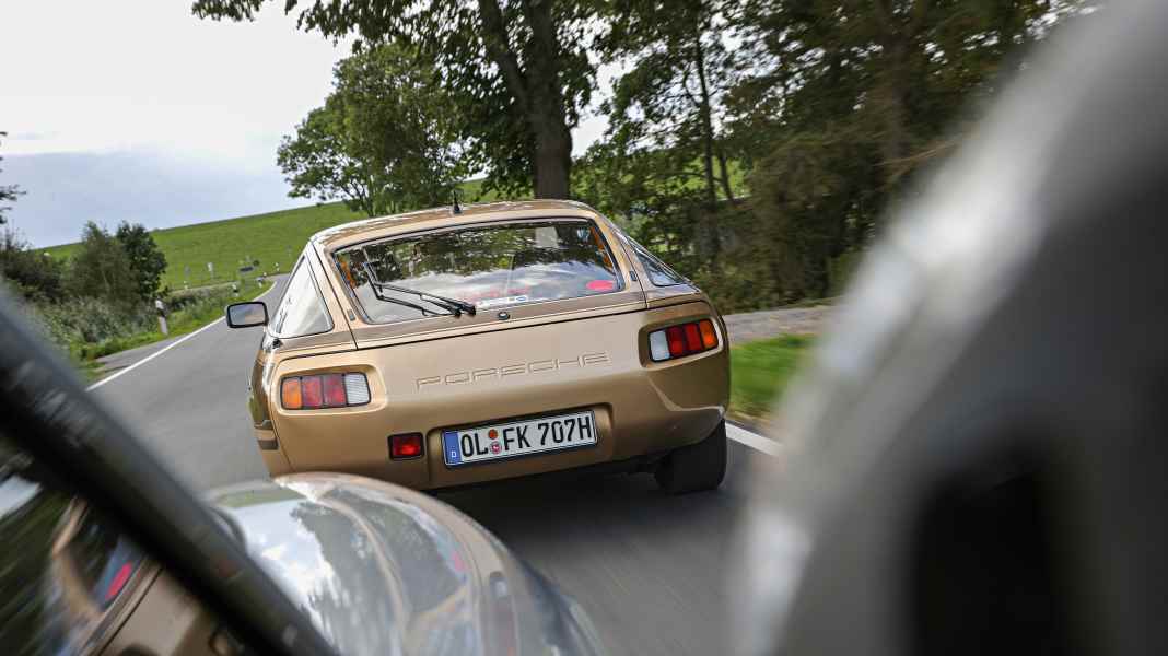 40 Jahre Porsche 928 / 928 versus Panamera: Gran Turismo