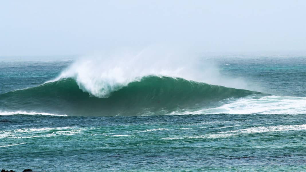 Part 1: SUP riding technique Wave: Wave science and surf