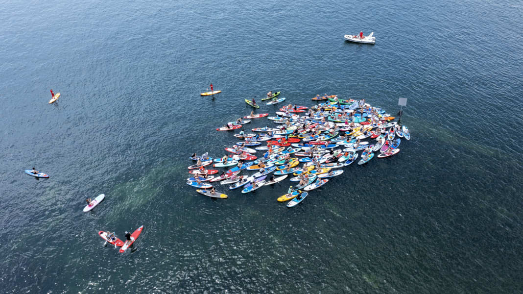SUP-Yoga am Bodensee: Neuer Weltrekord auf dem SUP?