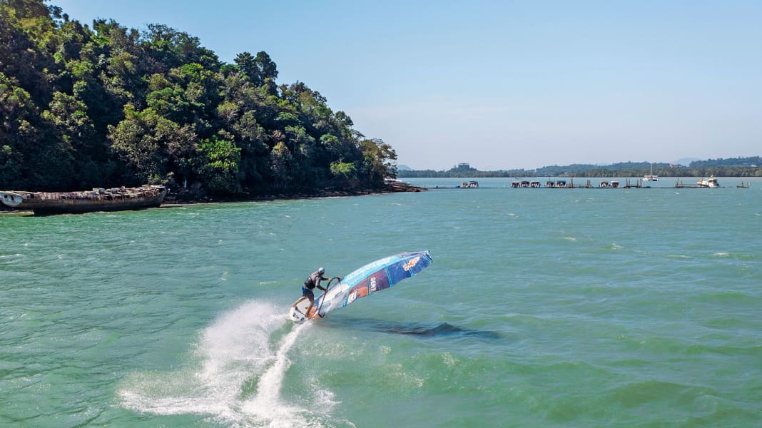 Überraschung für Nico Prien: Surf Quarantäne in Thailand