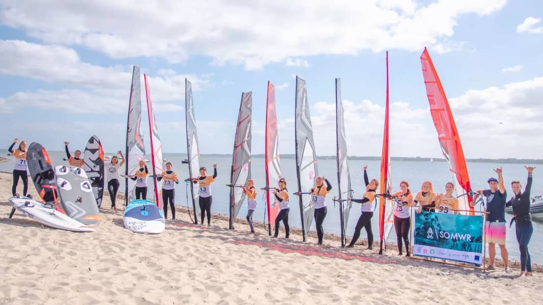 Girls Camp an der Ostsee bringt Ladies aufs Wasser