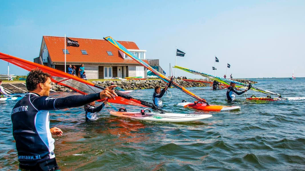 Brouwersdam: Der Windsurf-Spot des Monats für Aufsteiger