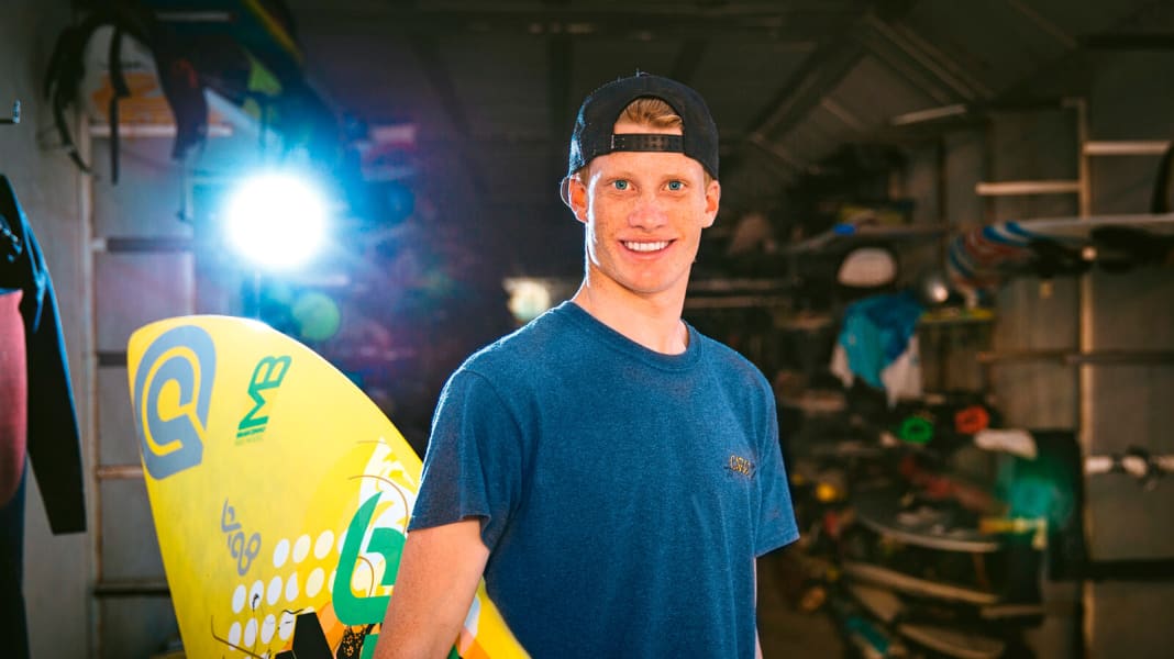 Wer ist Julian Salmonn?