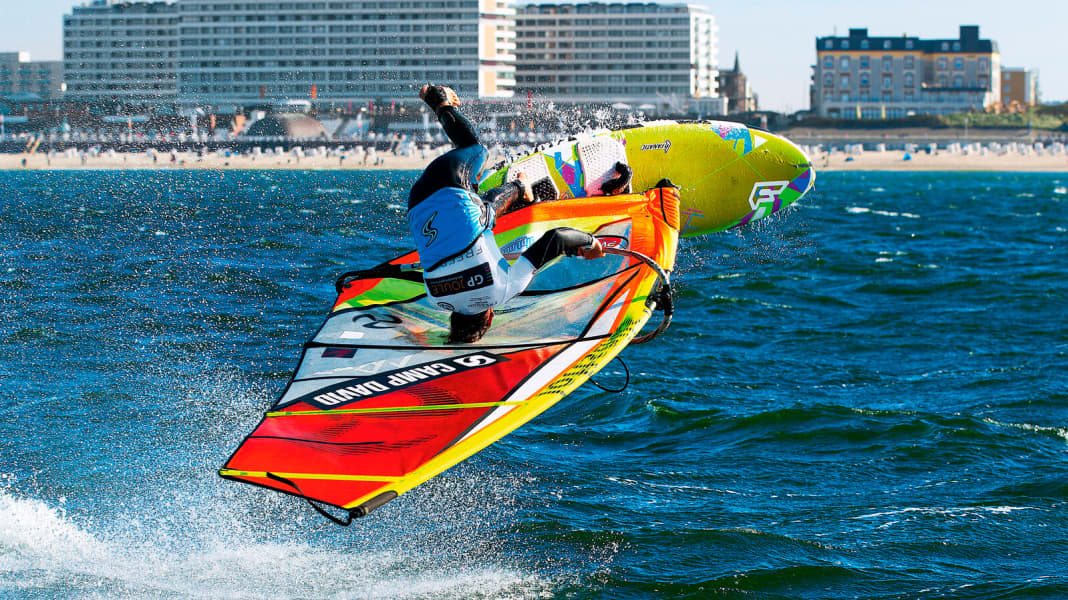 Safety: First aid in the event of a surfing accident