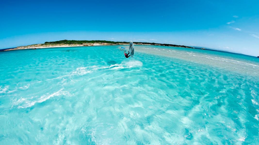 Piantarella in Corsica - the windsurfing spot of the month