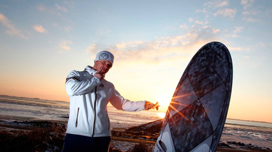 Board trim: The right mast foot position