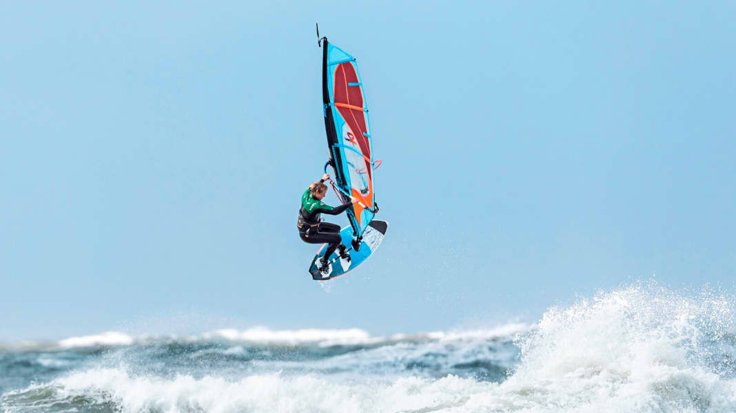 Test 2018 – Waveboards: Quatro Pyramid Thruster 88 Pro