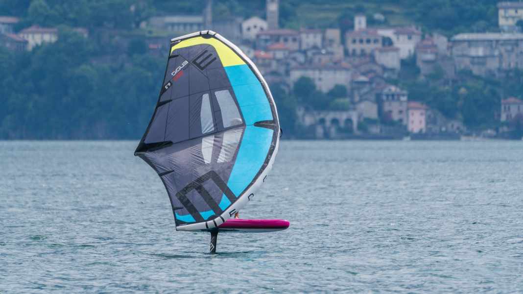 Wingfoiling in light winds: take off earlier, keep foiling longer - the best tips