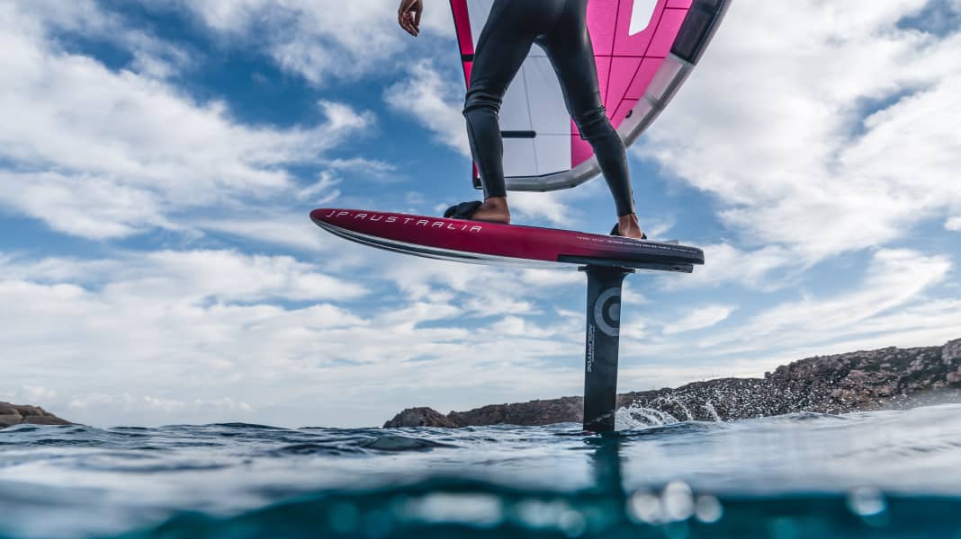 Basics: So findest du die richtige Foil-Position beim Wingsurfen