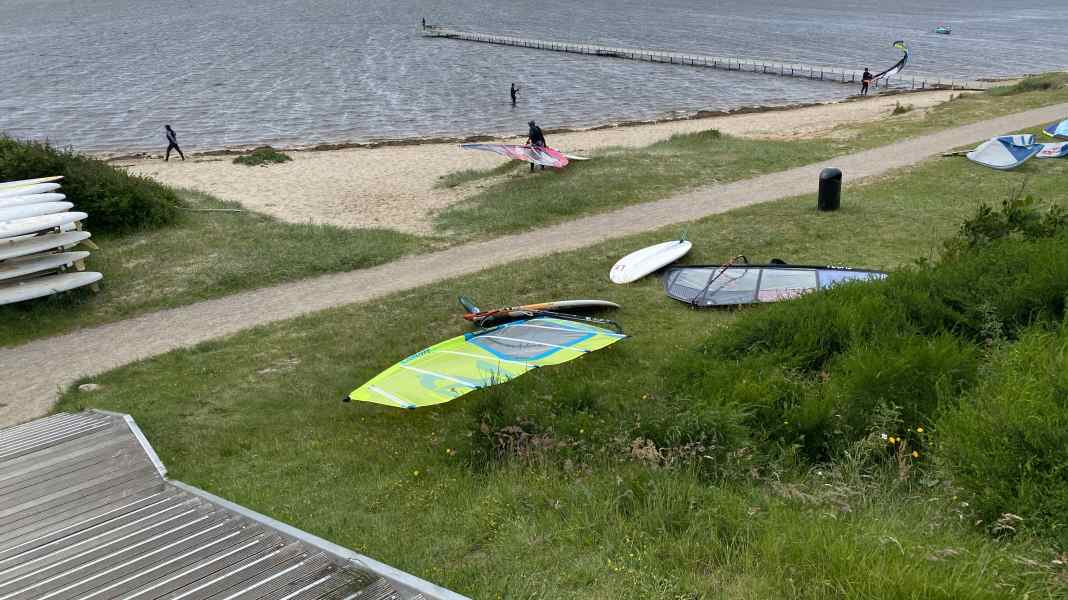 Spot Updates: Seegras legt Spot Ringkøbing lahm