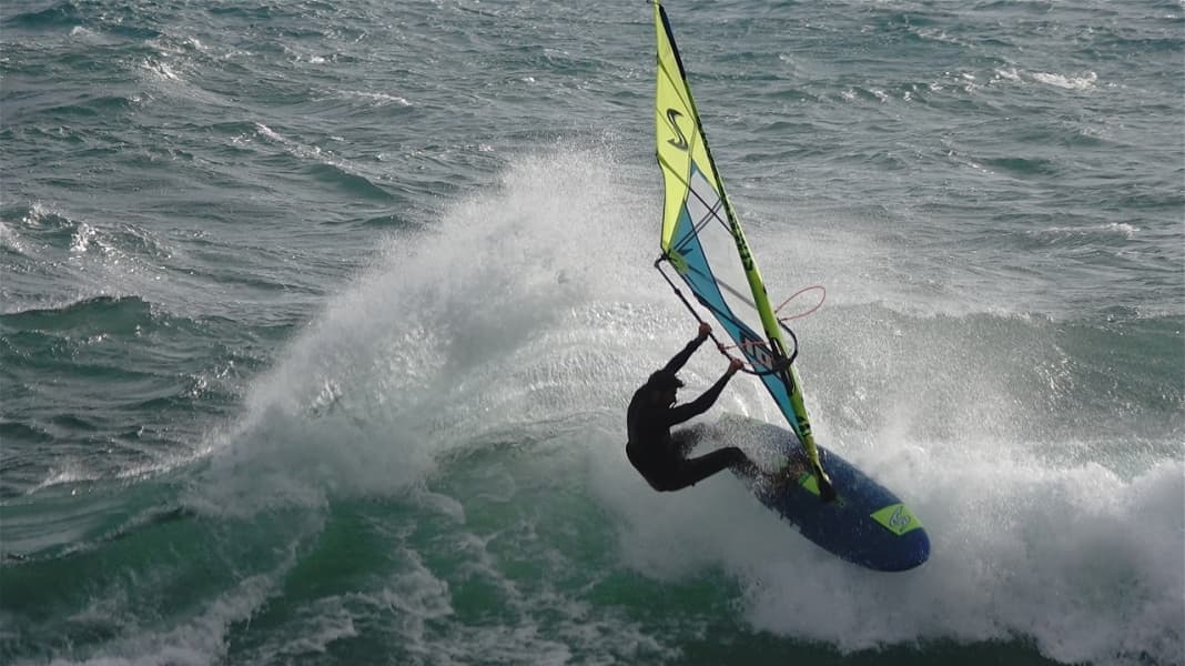 IWT & PWA World Cup: Erster Wave World Cup des Jahres in Japan