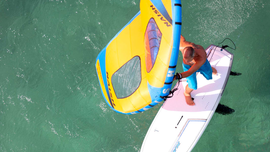 Wingsurfing SUPing windfoiling testing the Naish Hover