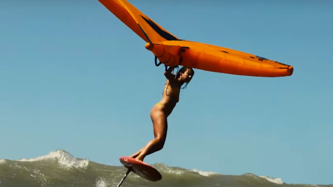 Marcella Witt - Wingfoil downwinder in Brazil