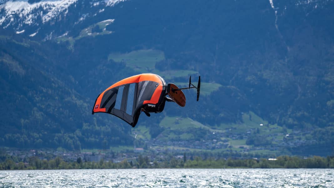 Pure gold - Balz Müller whirls in the Swiss winter storm