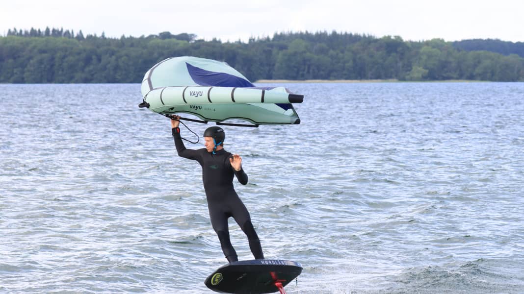 Vayu Aura im Test - der Wing mit Handles und Boom-System