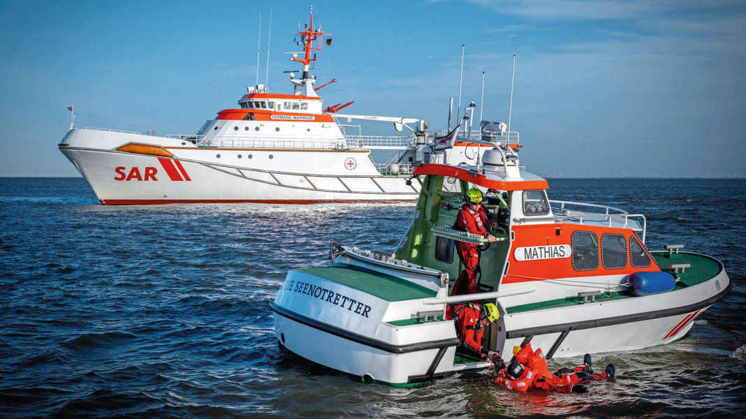 Klaus-Peter Wolf: Sea rescuers the victims of an assassination attempt in the next book?