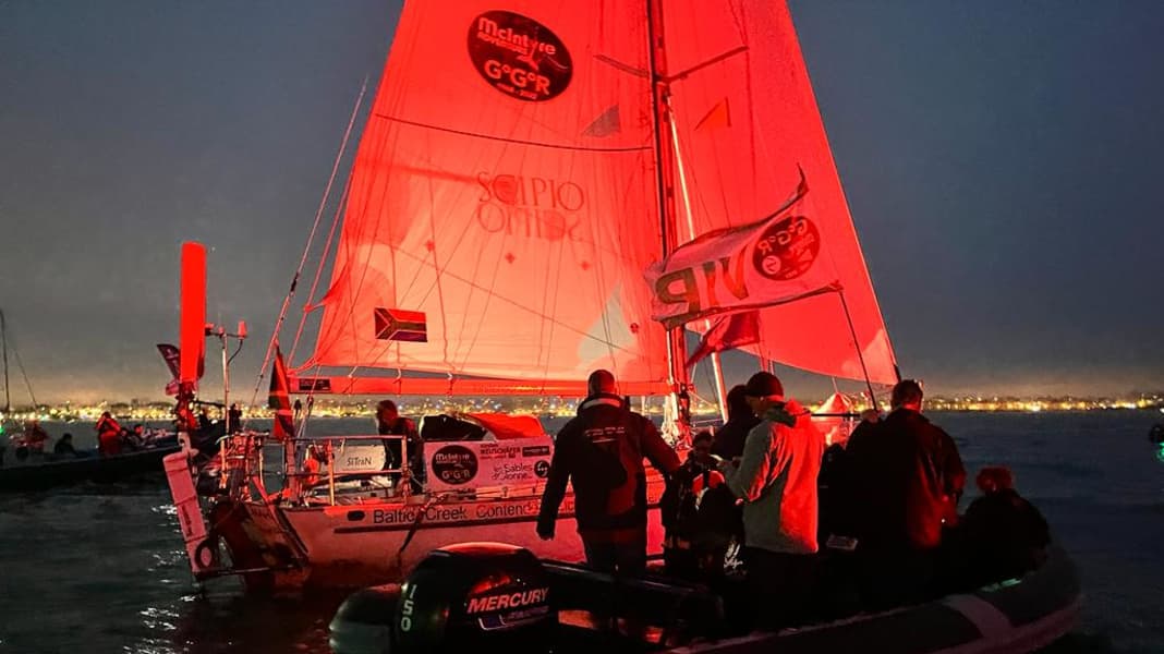 Golden Globe Race: Kirsten Neuschäfer gewinnt Rennen um die Welt