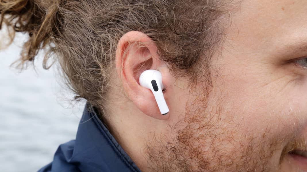 Headset test: Are Apple Airpods and co. also convincing on the water?
