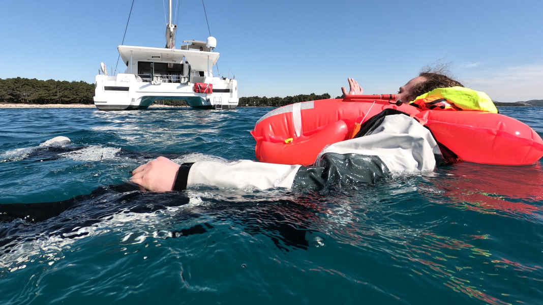 Controllo di sicurezza: l'equipaggiamento di sicurezza - il controllo salva la vita
