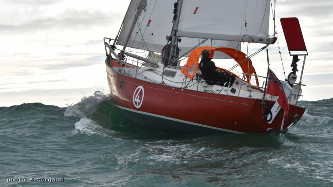 Golden Globe Race: Knockdown knocks Simon Curwen out of the rankings